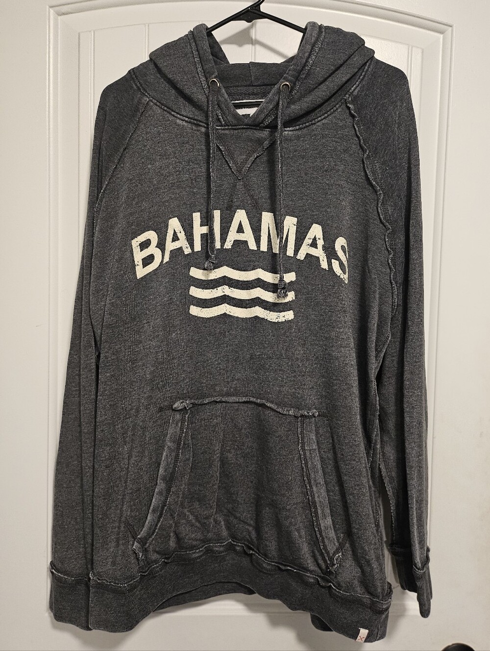 Bahamas Graphic Hoodie Sweater - Charcoal